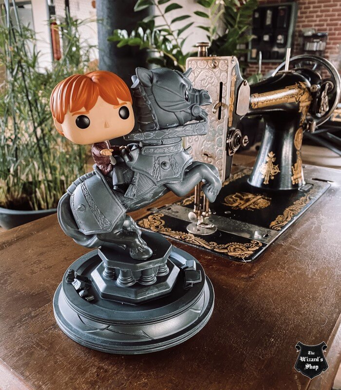 Figurine Funko Pop! Ride N°93 - Harry Potter - Harry Ron Et Hermione Sur  Dragon - FILM