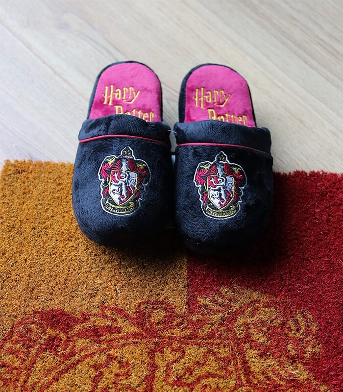 Gryffindor Official Harry Potter Slippers Mule Size UK 8-10 BRAND NEW Hogwarts 