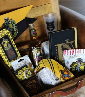 Mystery Box Poufsouffle,  Harry Potter, Boutique Harry Potter, The Wizard's Shop