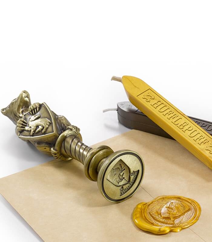 Hufflepuff Seal and Wax Set - Boutique Harry Potter